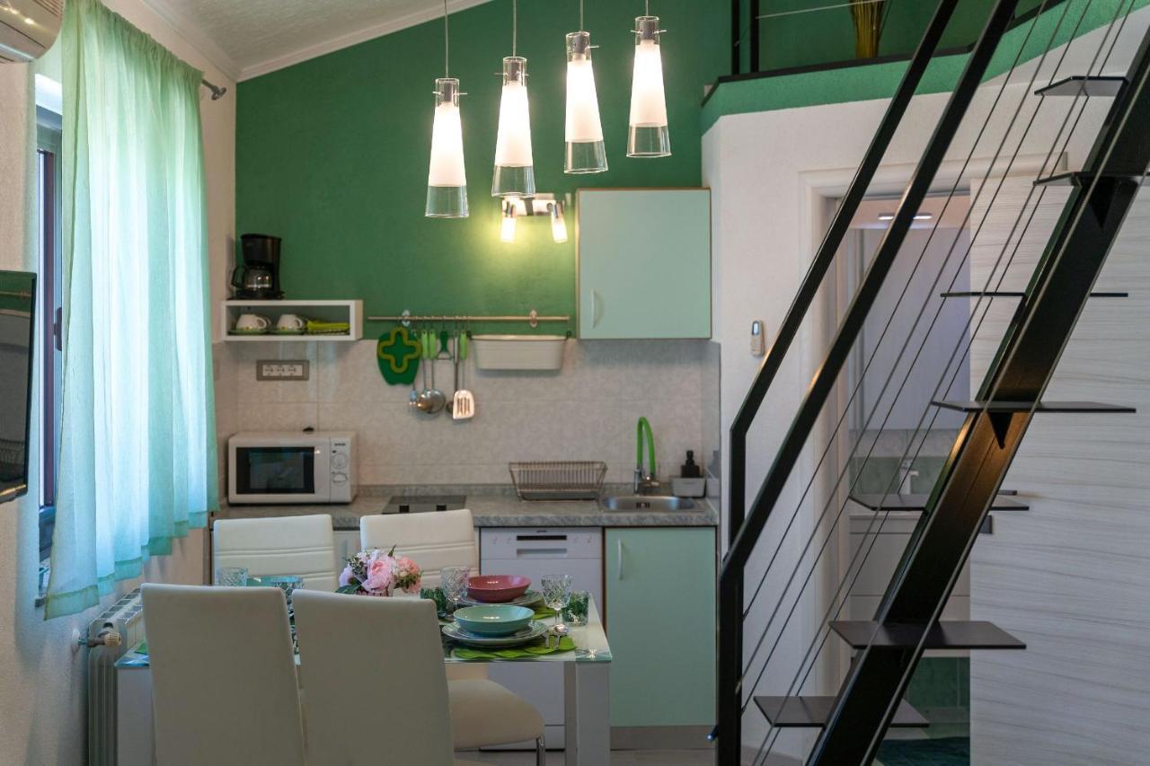 Apartments Miri เวอร์ซาร์ ภายนอก รูปภาพ